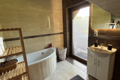 77382034579__E4F9D7F0-24C9-42AD-84CE-EF60E5CADF3F